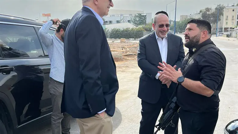 MK Cohen with the delegation