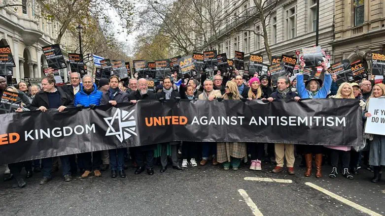 משתתפי הצעדה