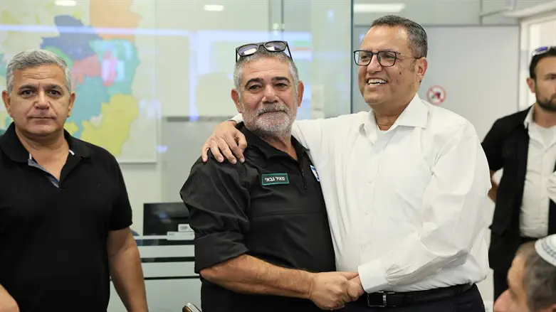 מאיר גבאי עם ליאון