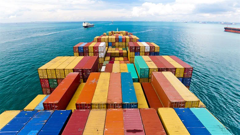 ספינת סחורות