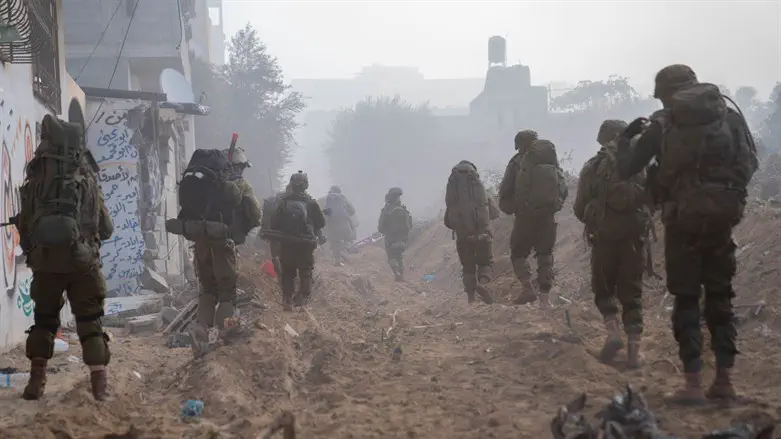 Soldiers in Jabaliya