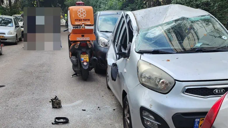 The scene of the fallen shrapnel in Tel Aviv