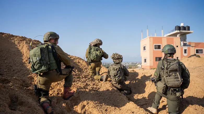 לוחמים בעזה
