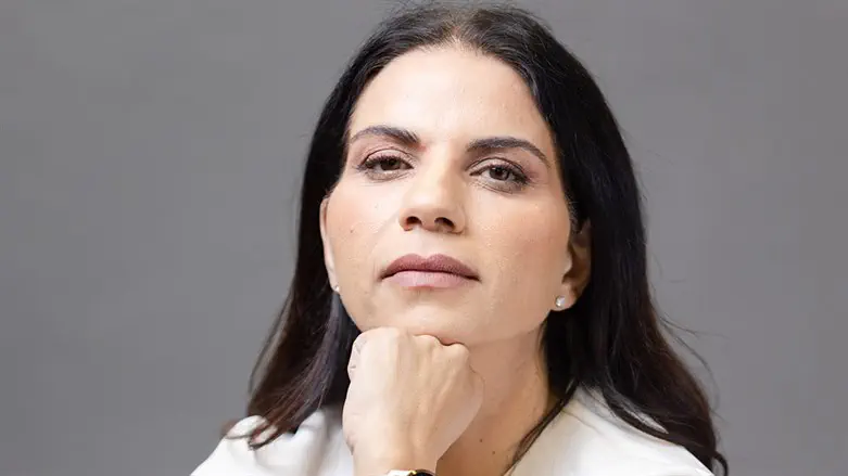 שרי דיסקינד