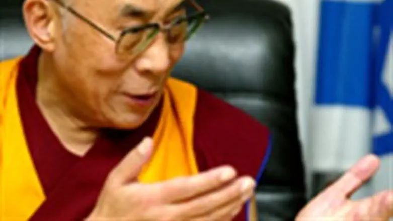 הסינים זועמים. הדלאי לאמה