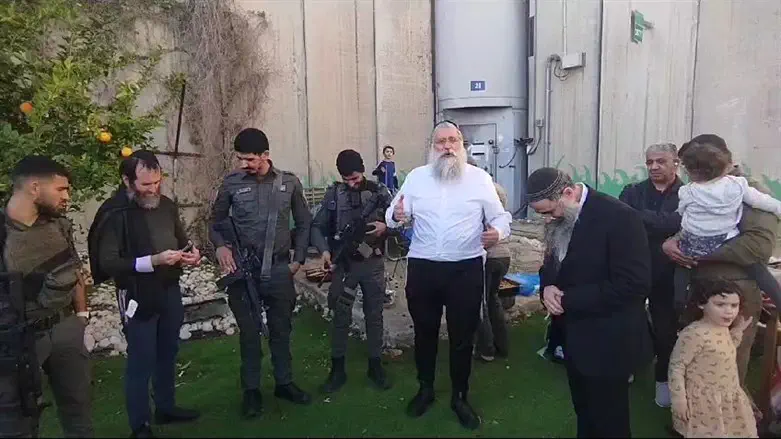 Встреча с сотрудниками МАГАВ у гробницы Рахили