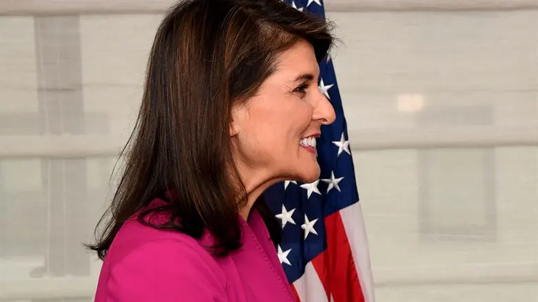 Никки Хейли