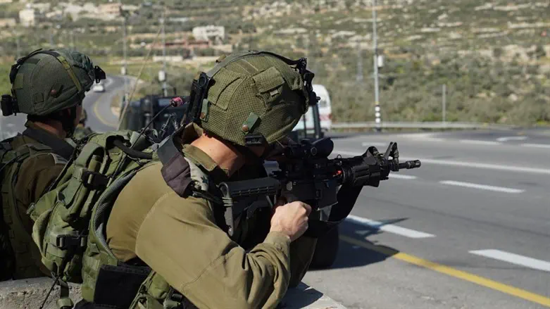 לוחמים בפעילות מבצעית