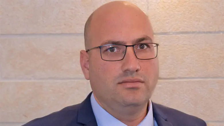 יונתן יעקובוביץ’