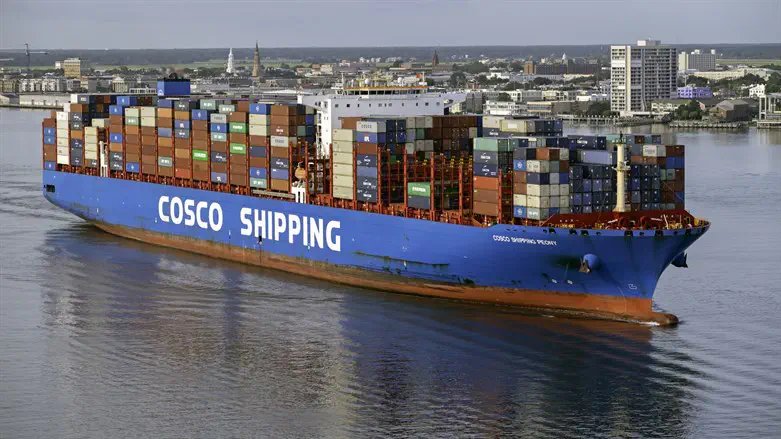 Контейнеровоз Cosco Shipping Lines