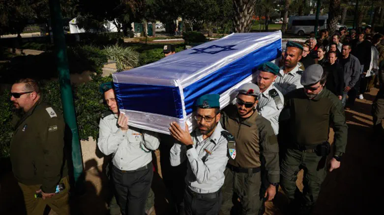 הלוויתו של עקיבא יסינסקי