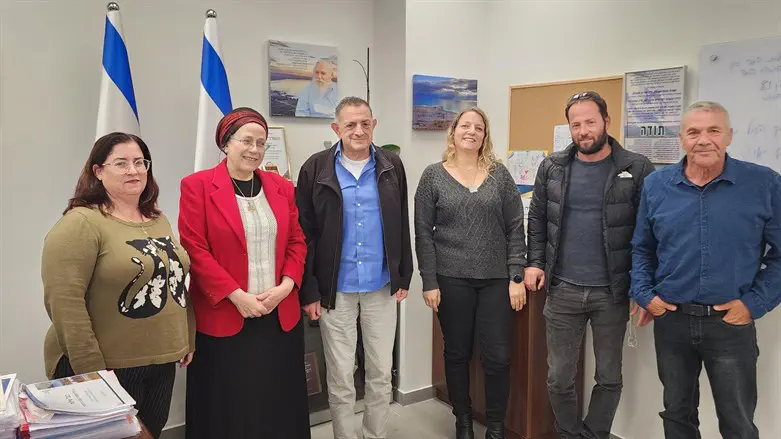 אורית סטרוק בביקור