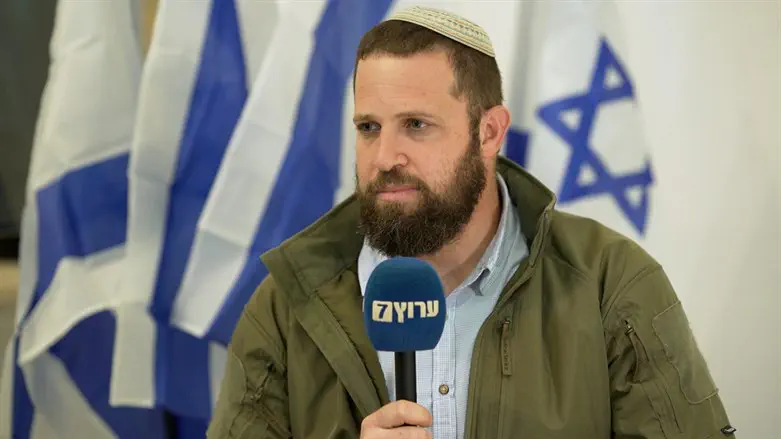 יאיר אנסבכר