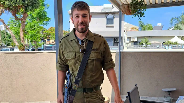 תומר דולב