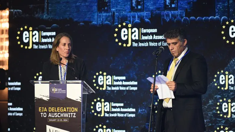 Shira and Moshe Shapira