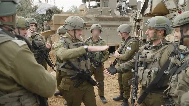 Глава Генштаба на месте катастрофы в секторе Газы