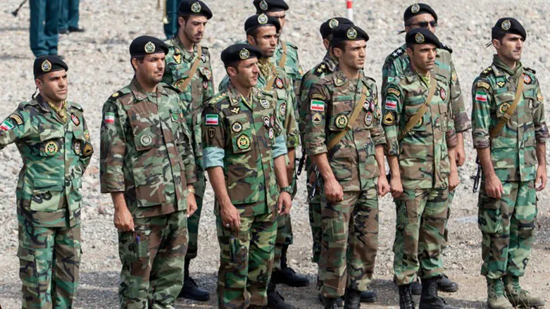 חיילים איראנים
