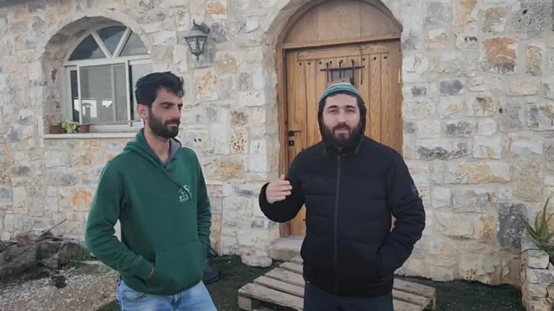 Цви Суккот и Инон Леви