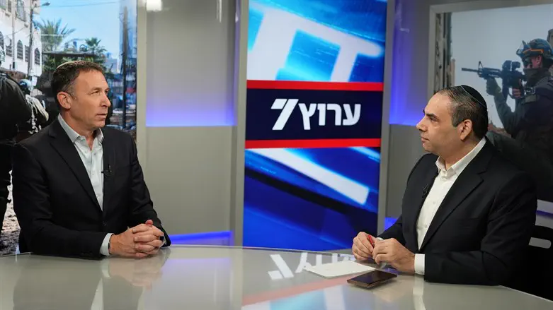 Матан Кахана и Узи Барух