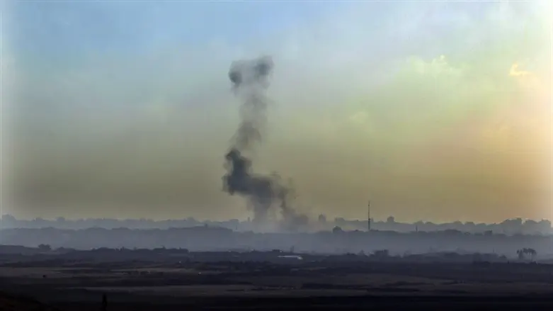 Удар ВВС (иллюстрация)