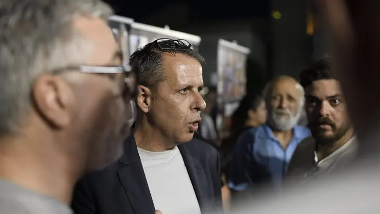 רונן צור
