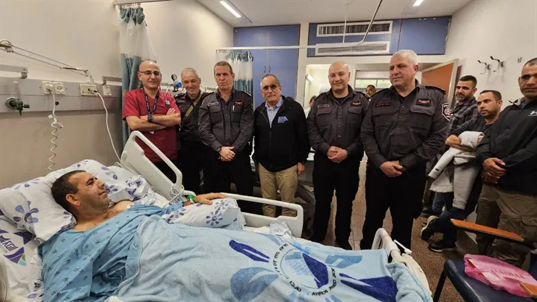 לוחם האש שנפצע בתאונה