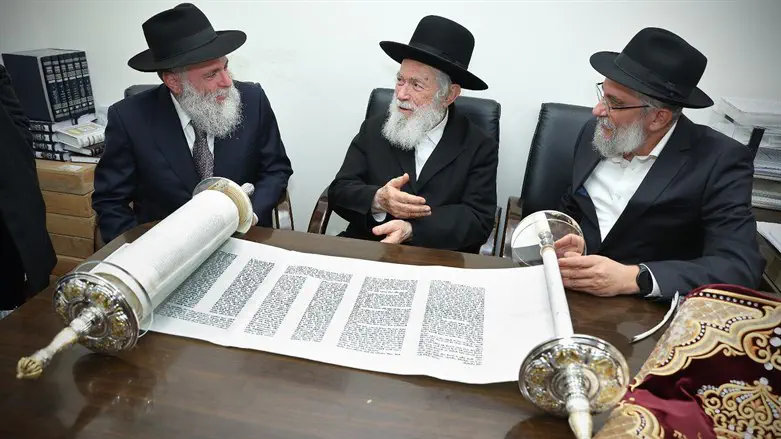 כתיבת האותיות