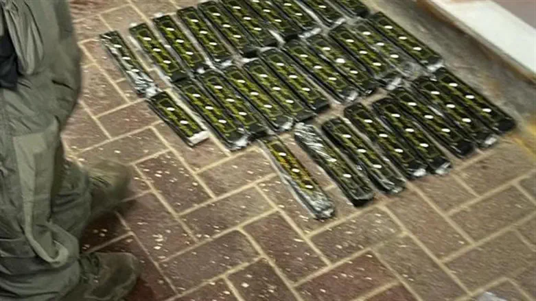 לבנות החבלה