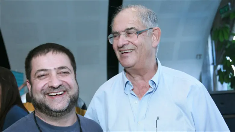 עוזי פלד ובנו אייל