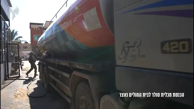 הכנסת מיכלית הסולר לבית החולים נאצר
