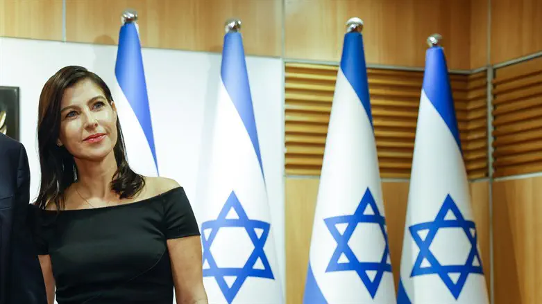 גאולה אבן סער