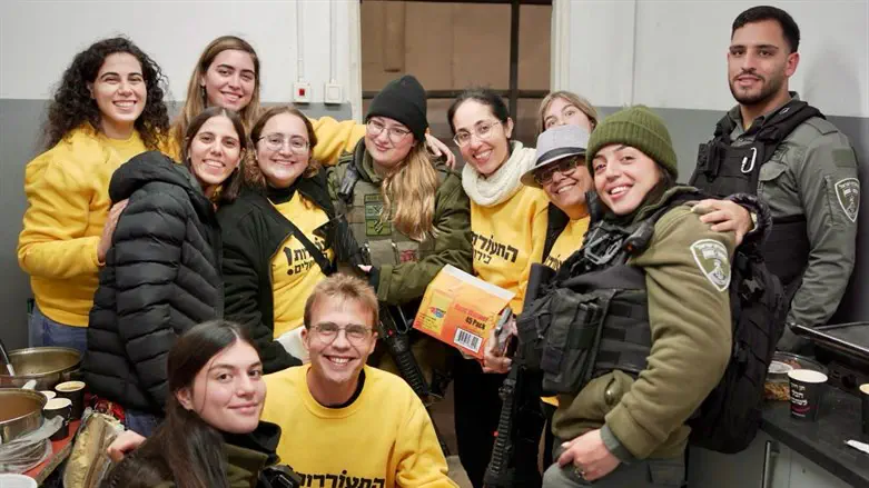 "התעוררות" עם החיילים