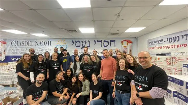 מתנדבים בחסדי נעמי