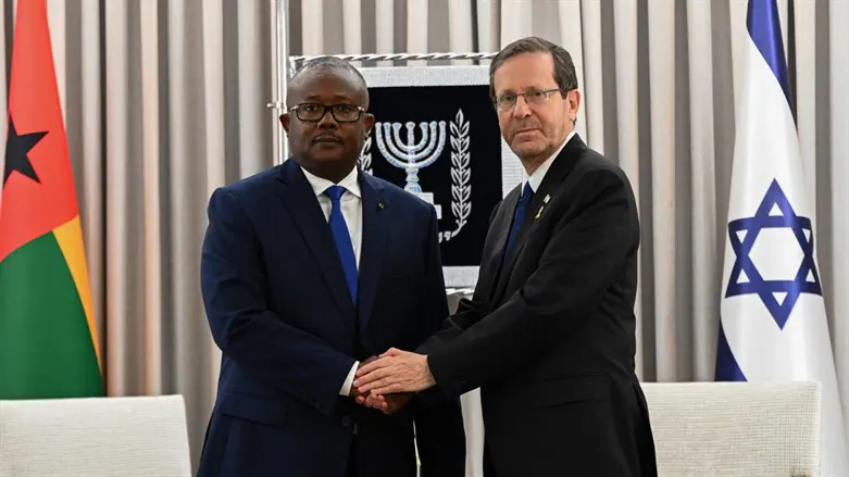 President Herzog with President Embaló