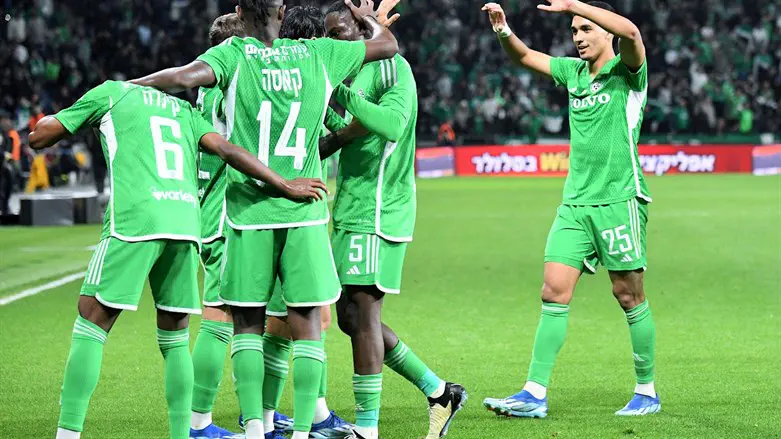 Футболисты "Маккаби" (Хайфа)