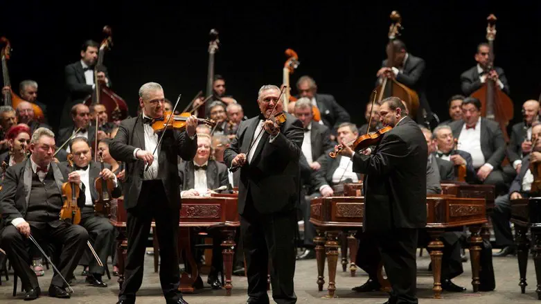 Gypsy 100 player orchestra