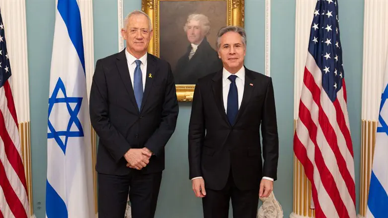 הנסיעה לא אושרה כנדרש בתקנון הממשלה. ביקור גנץ בארצות הברית