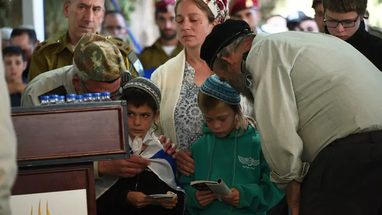 Kaddish for Amishar ben David Hy"d