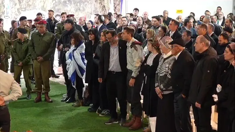 Rabbi Doron Perez recites Kaddish for his son