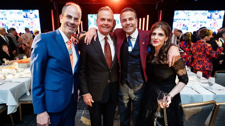 Eli Beer, Rick Caruso, Sunny M. Sassoon, and wife Debbie Sassoon