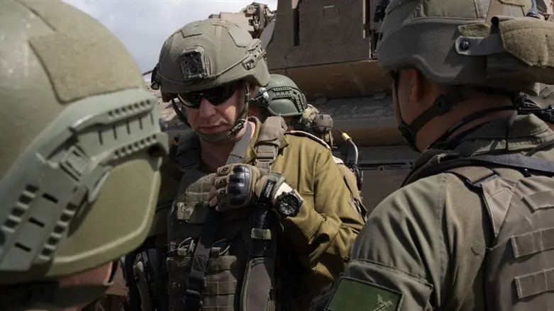 General Yaron Finkelman in Shifaa Hospital