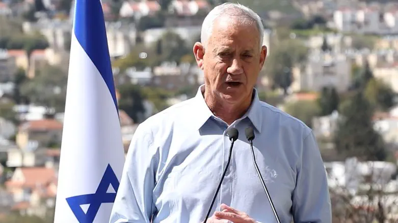 Minister Benny Gantz