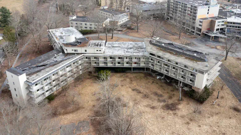 Ruins of the Nevele Grande Hotel, a high rise resort hotel located in Wawarsing, New York.