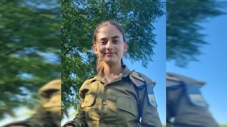 Sergeant Major Mia Vialovo Polo