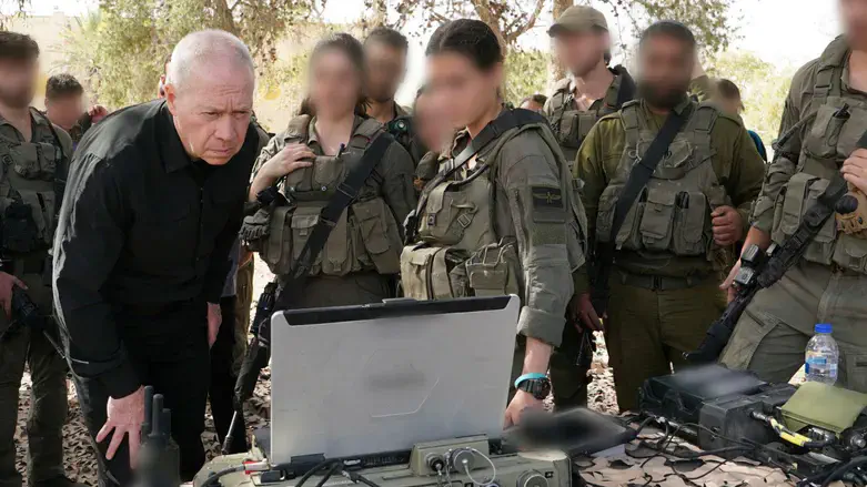 Gallant during the tour