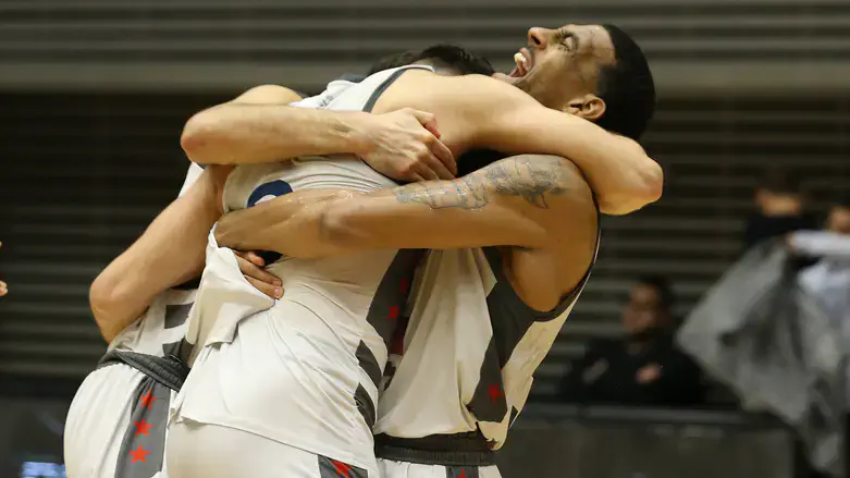 קריית אתא. עושה היסטוריה