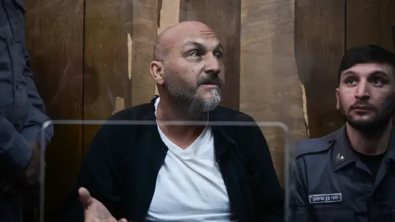 סירוטקין בבית המשפט