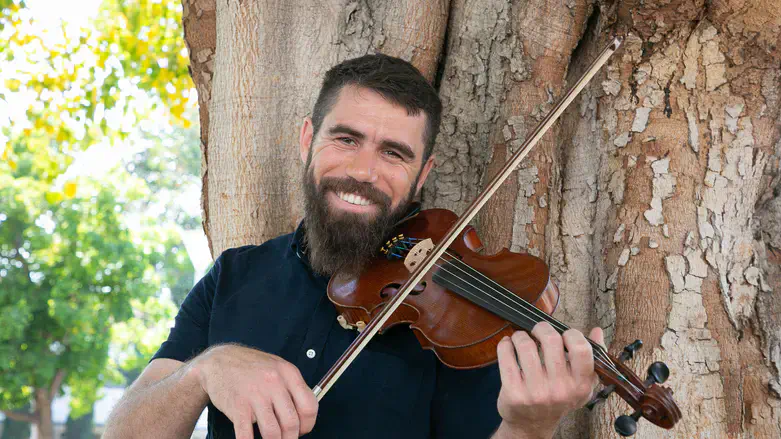 מרדכי שנוולד