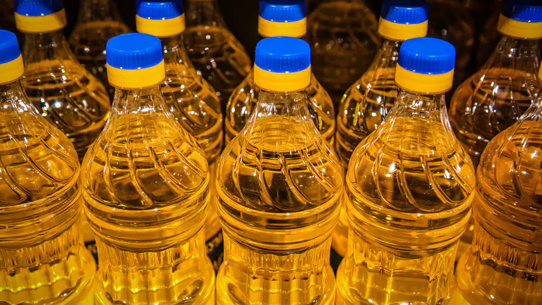 Bottles of oil (illustrative)