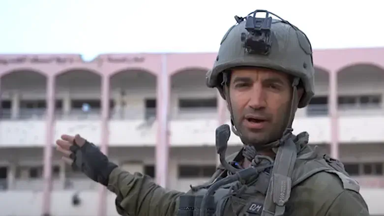 Lt. Col. Dotan outside Shifa Hospital